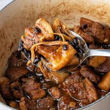 Authentic Filipino Pork Humba – Slow Braised Sweet & Savoury Soy Pork Belly | Kalami